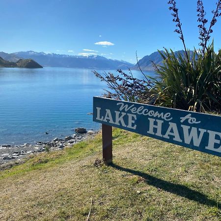 Views On Parry - Lake Hawea Holiday Home Экстерьер фото